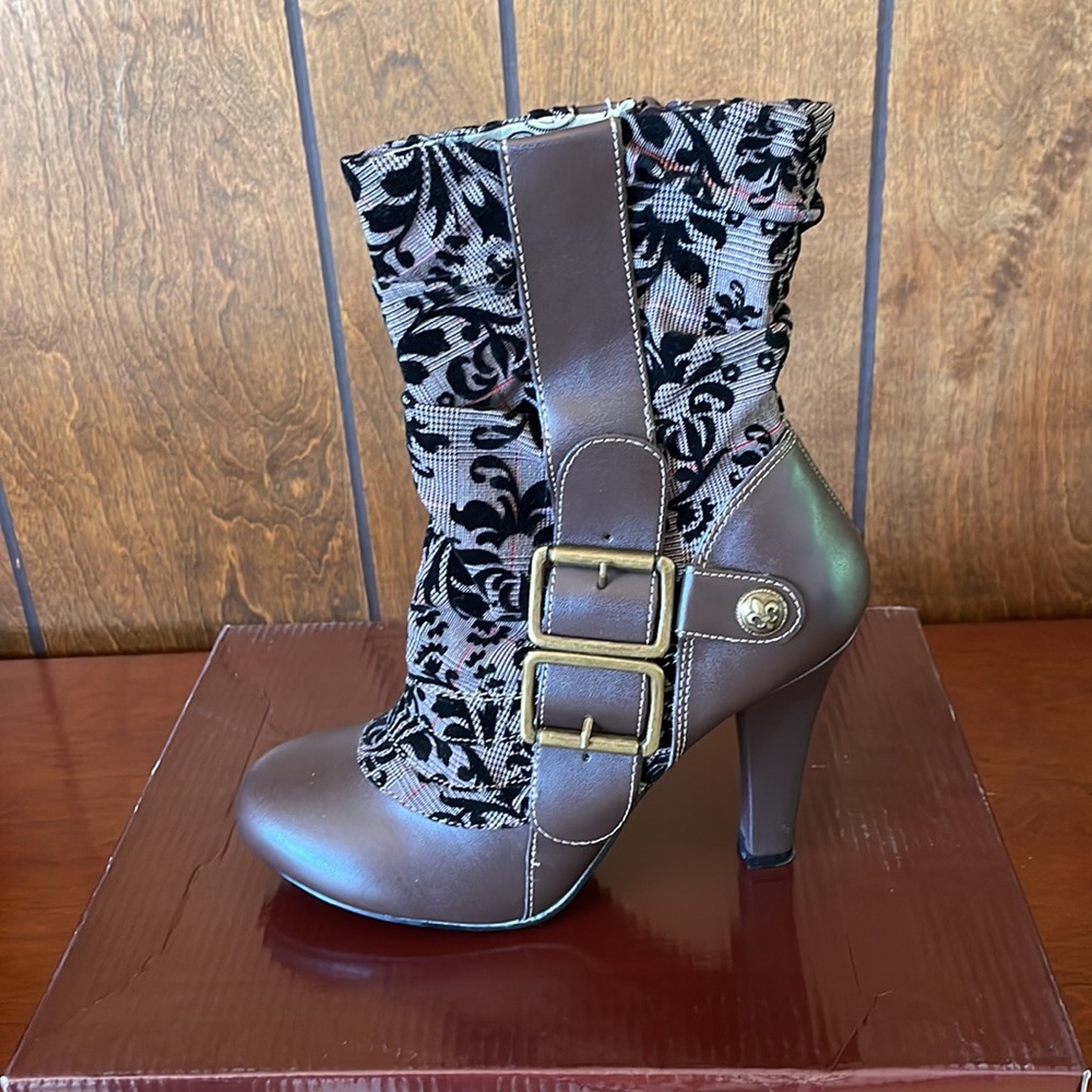 New never worn: Demonia Steampunk Tweed and Velvet Victorian Calf Boot